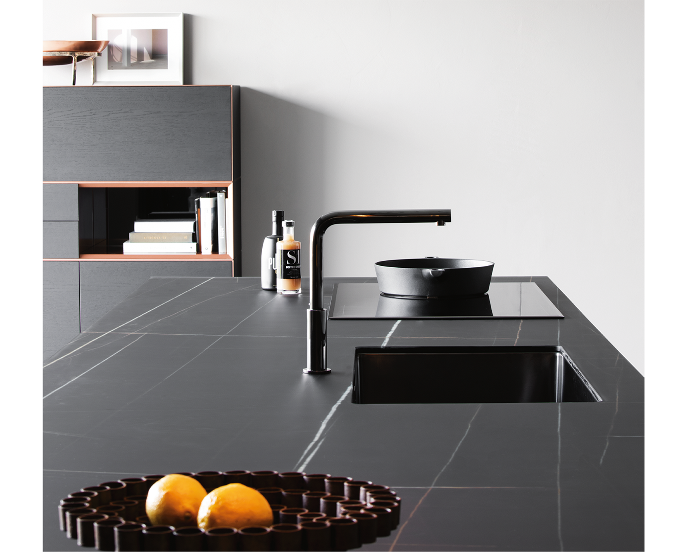 Dettaglio della superficie stampata del piano cucina