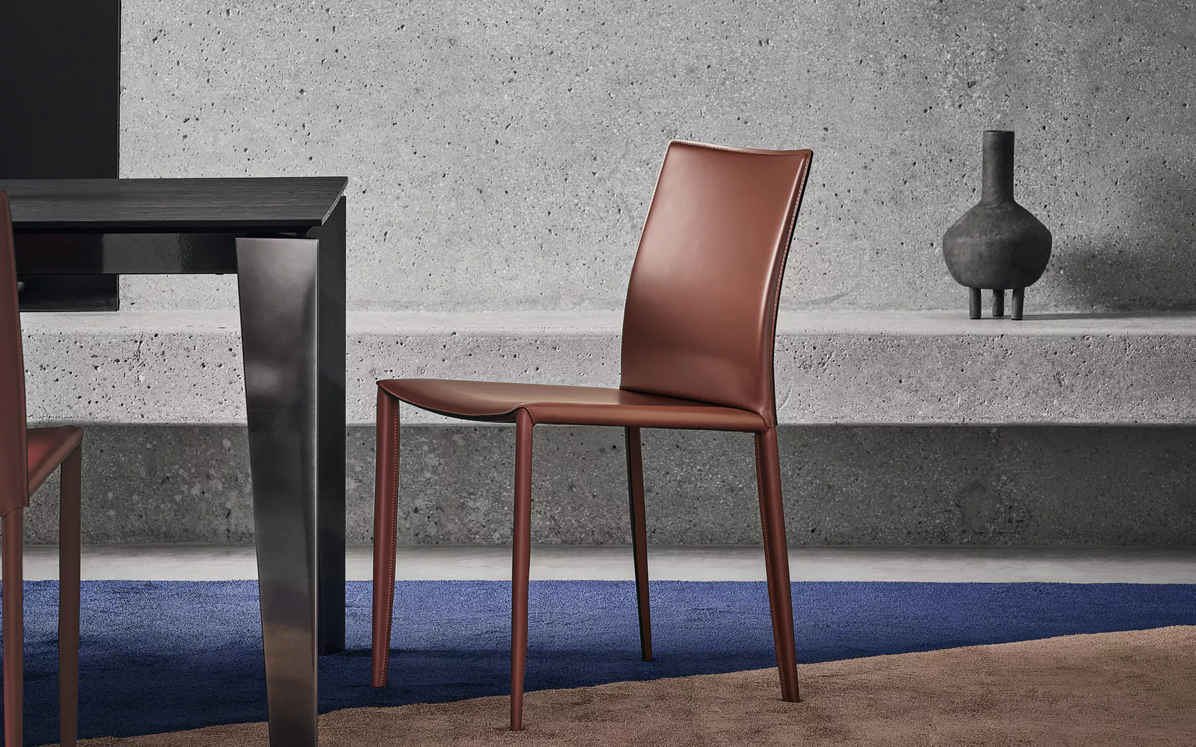 Sedia Linda Bontempi in ambiente interno con tavolo da pranzo