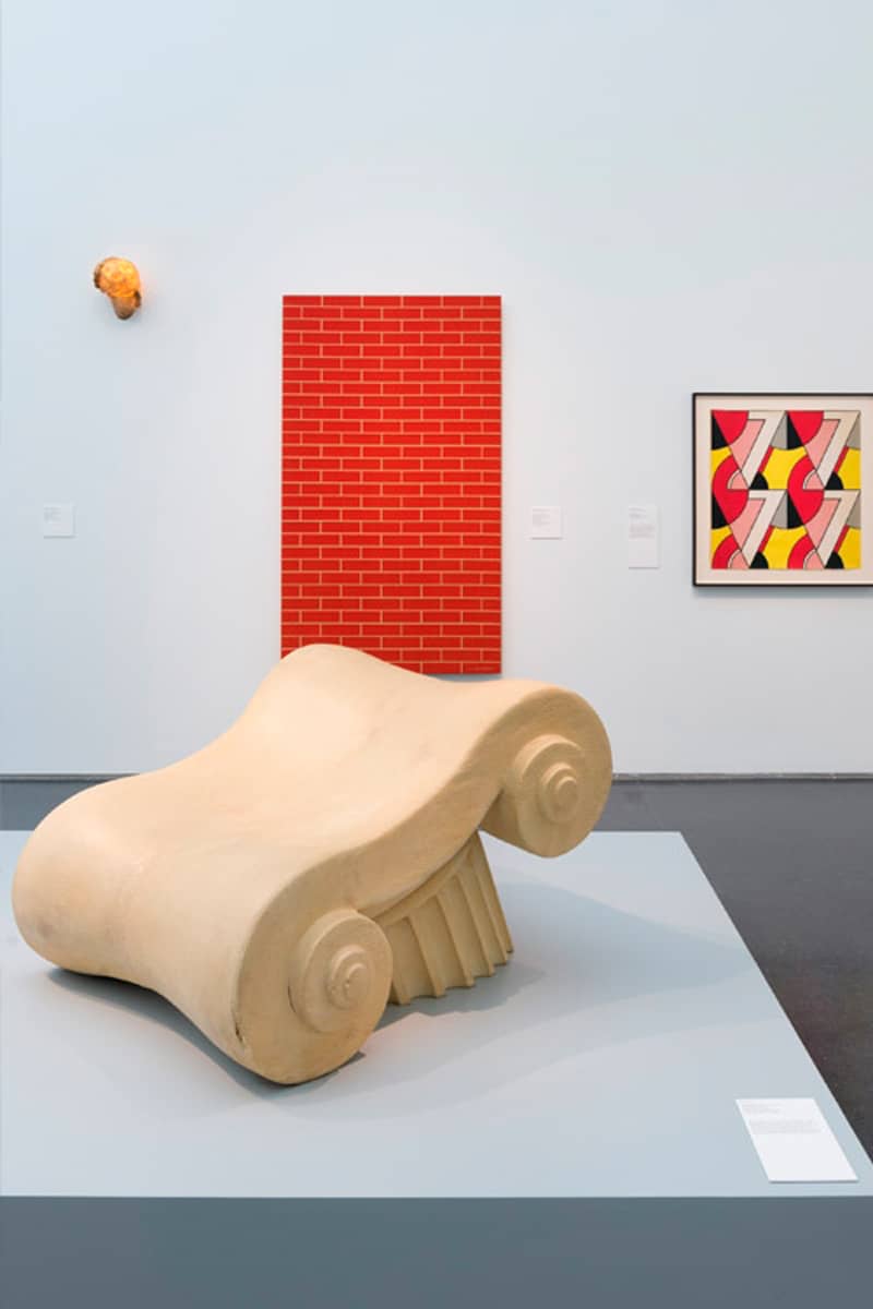 Seduta Capitello vista frontale bianco Partenone