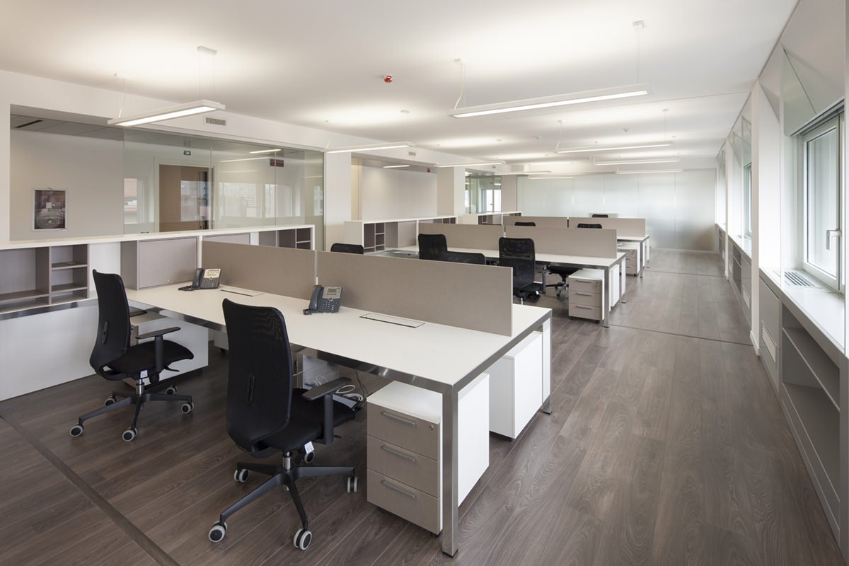 Dettaglio struttura e finiture multiple sistema ponte I_BENCH