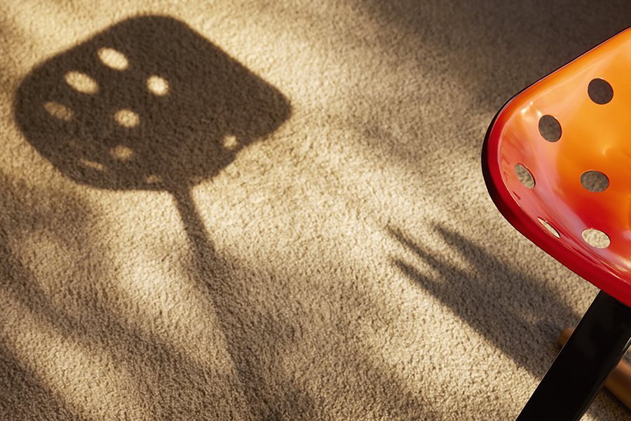 Sgabello Mezzadro vista laterale con sedile verniciato