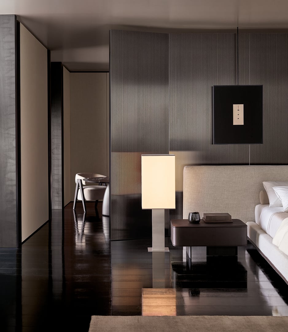 Letto Brera Poliform con rivestimento in tessuto e pelle