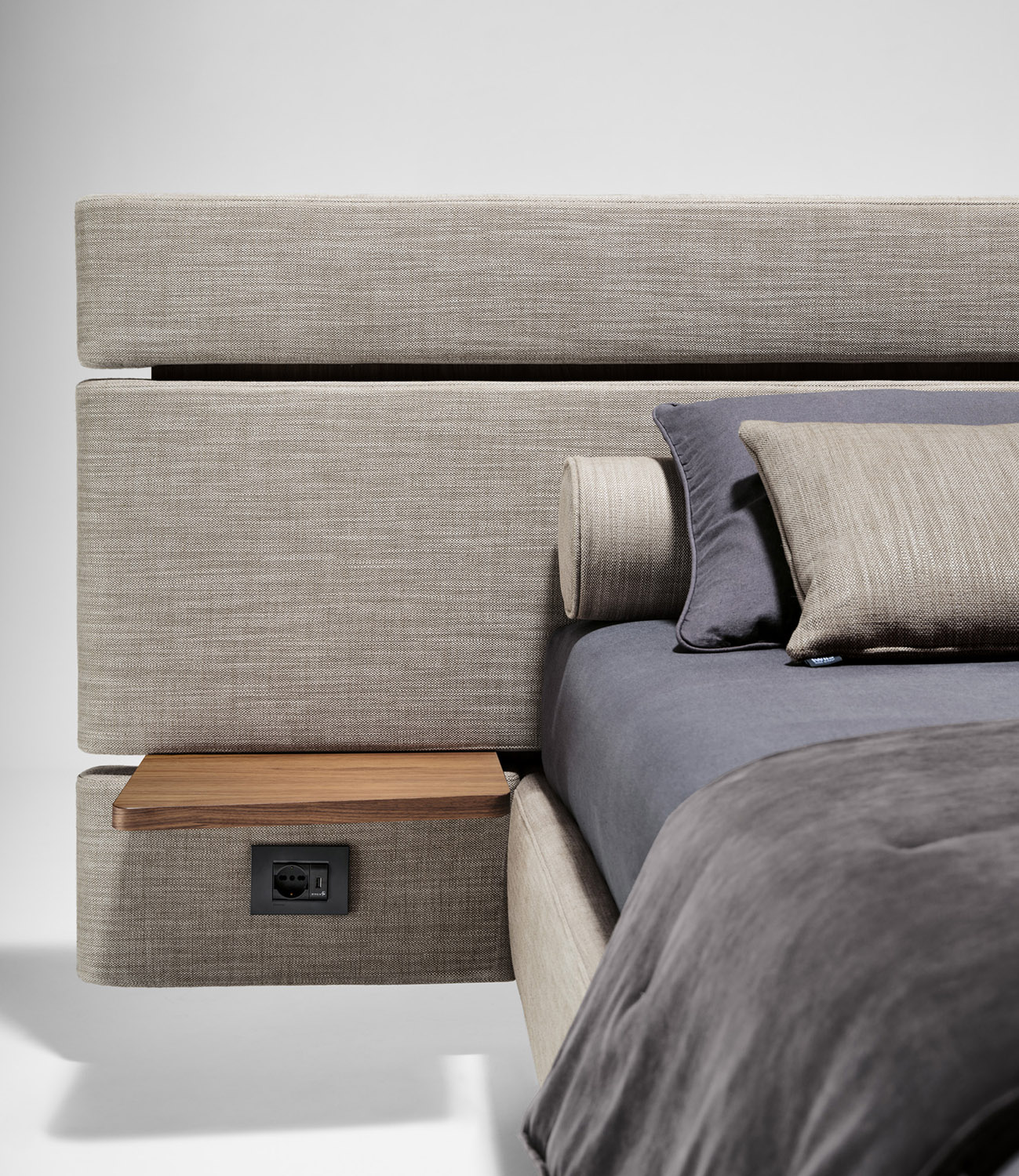 Letto matrimoniale Infinito Twils in ambiente camera da letto