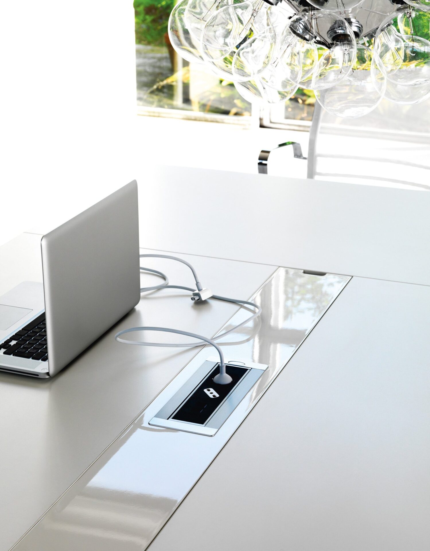 Vista laterale tavolo da riunione WING