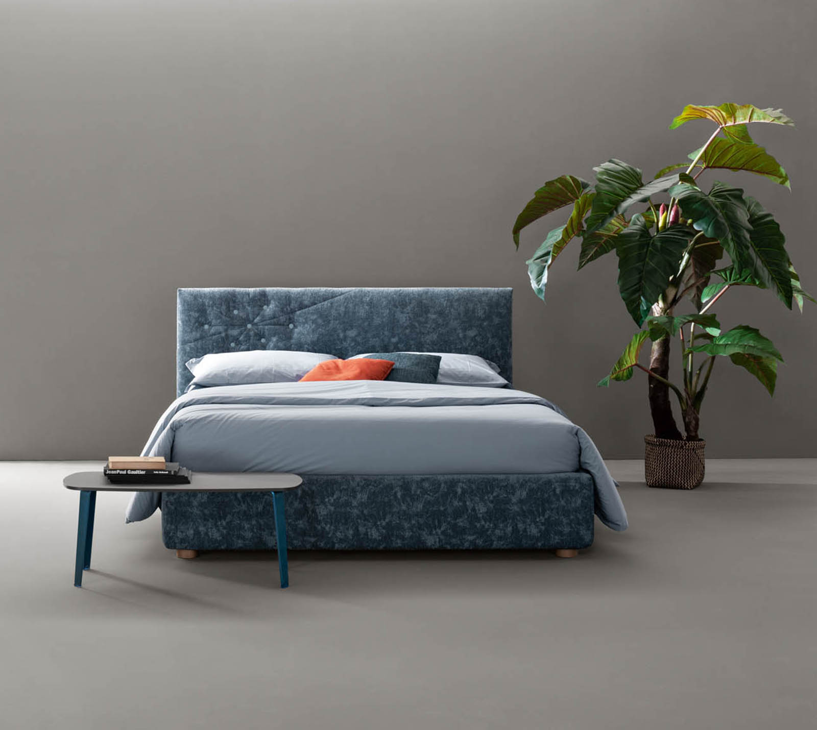 Letto imbottito Bloom Samoa Divani in ecopelle