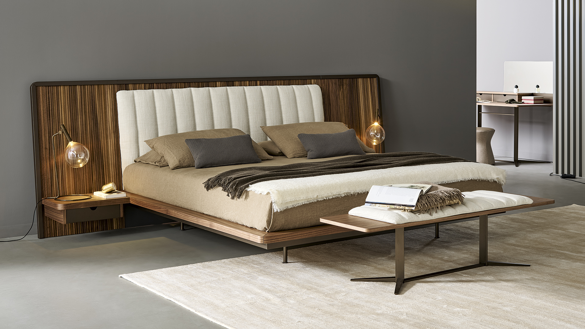 Letto Nelson Bonaldo in camera da letto elegante