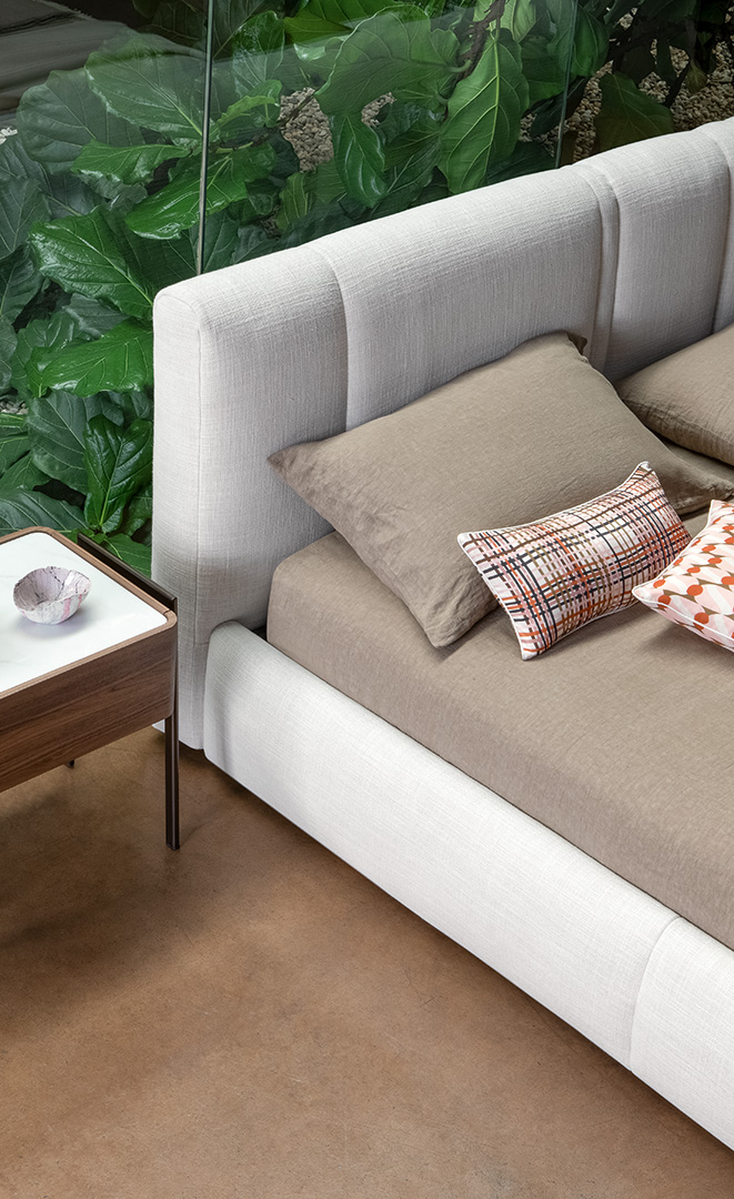 Dettaglio testiera trapuntata letto Rigoletto