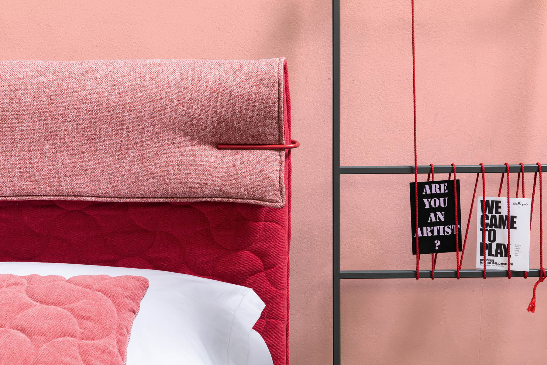 Letto imbottito Clip particolare rivestimento