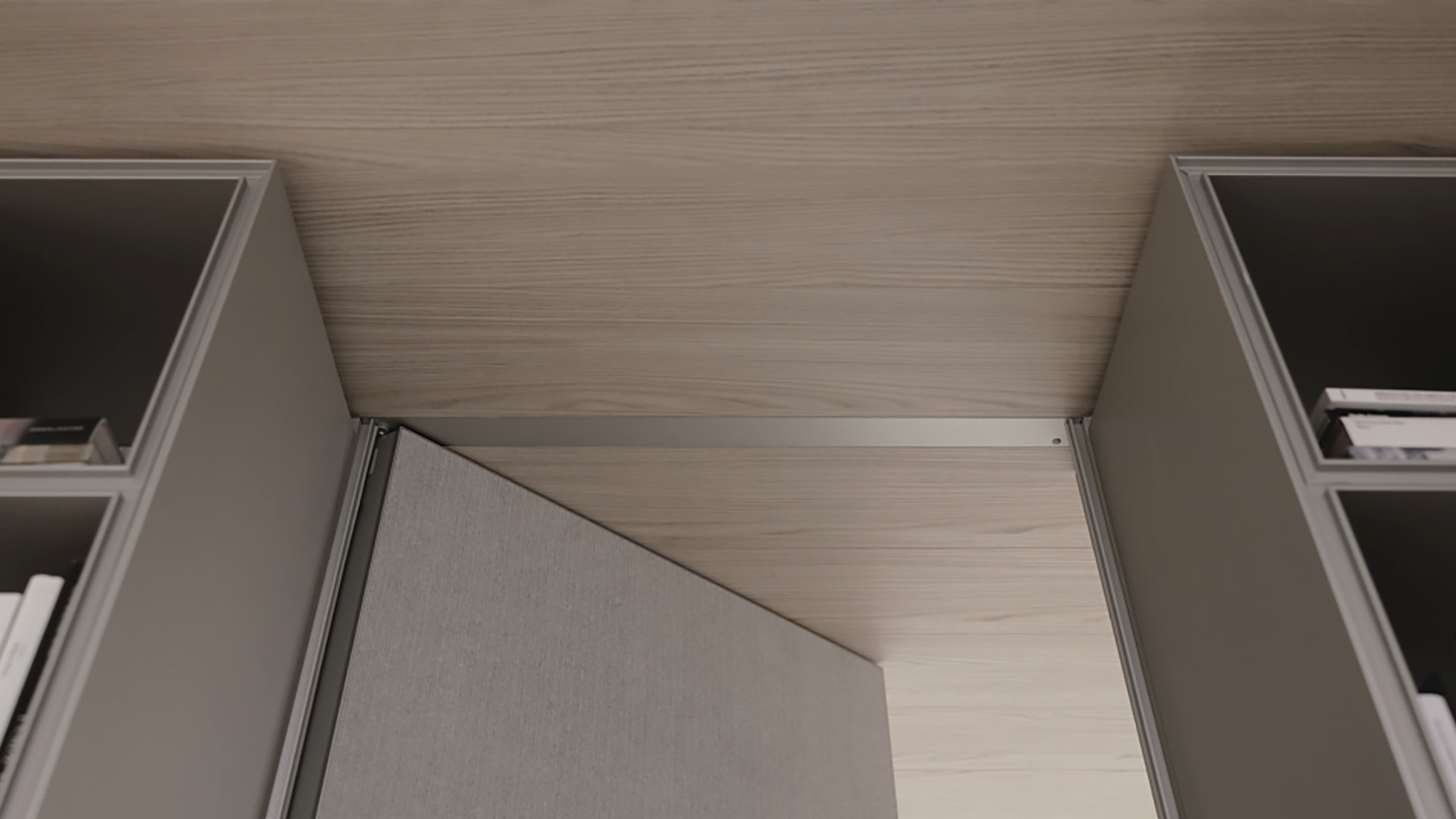 Copertina prodotto porta complanare Moon