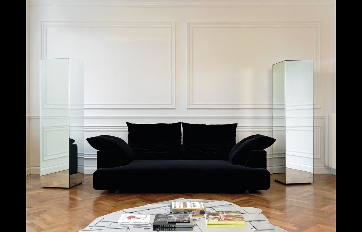 Dettaglio cuscini mobili del divano Absolu Edra