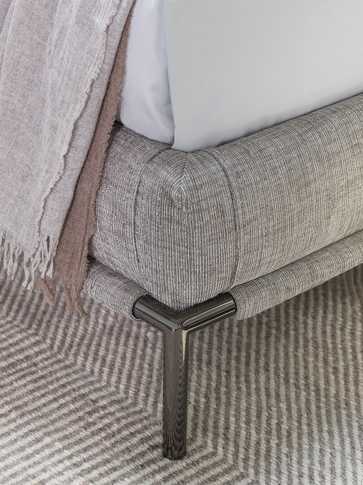 Letto matrimoniale Icon Flou con rivestimento in tessuto