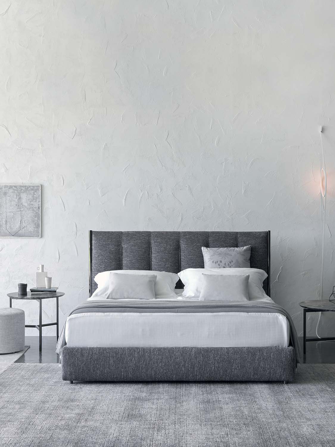 Letto matrimoniale Koi in tessuto con base fissa