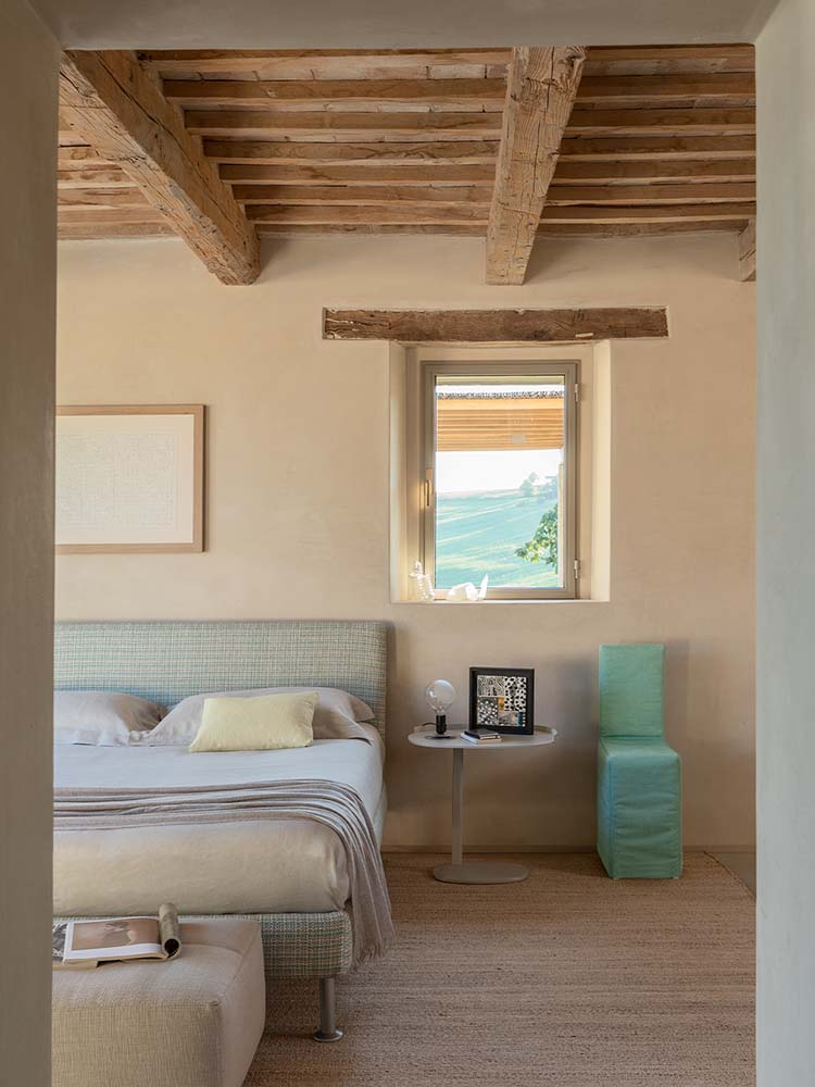 Letto Notturno Flou con base fissa