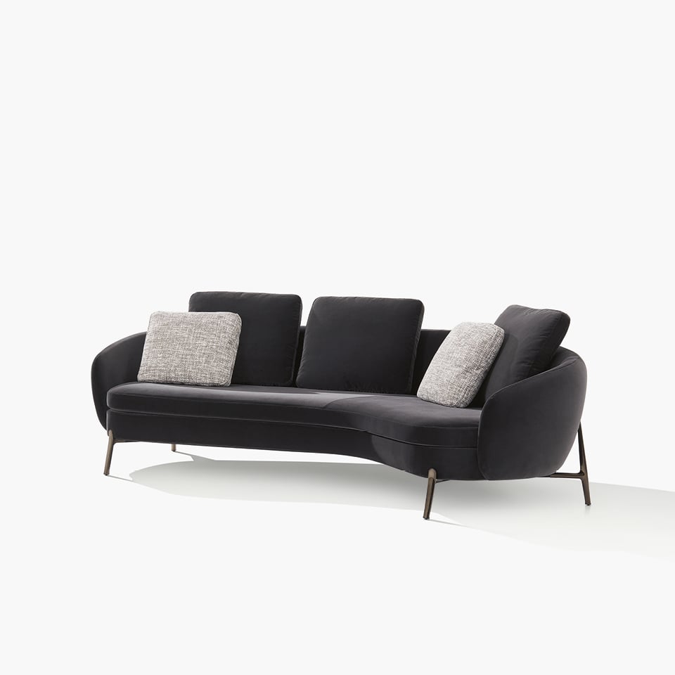 Divano Orbis Poliform in ambientazione living moderno