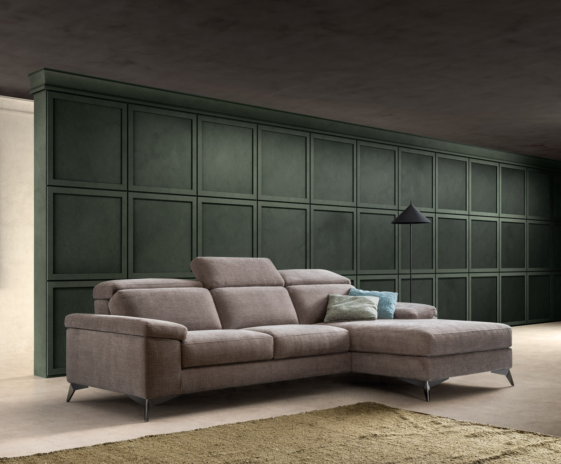 Vista totale del divano Space Action in ambiente living