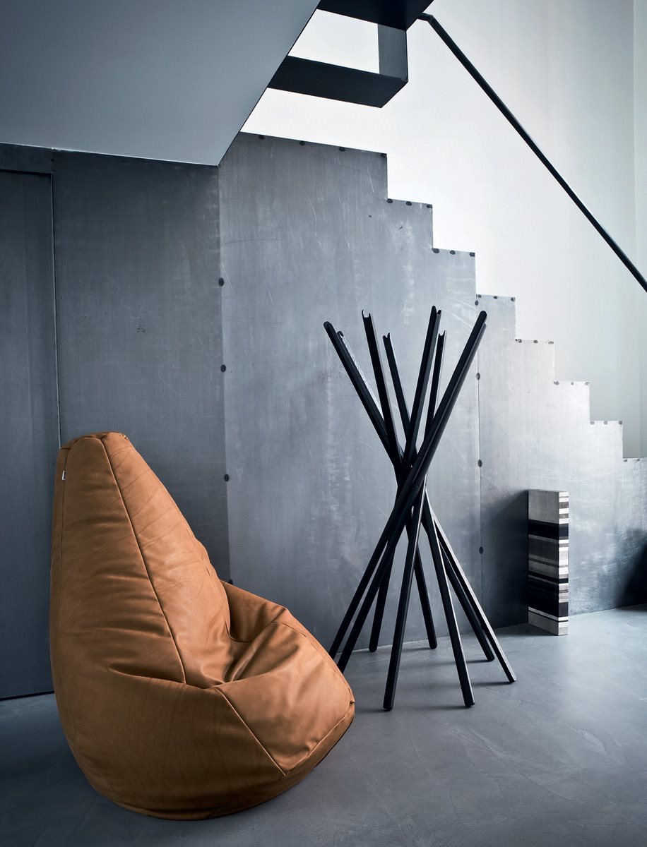 Appendiabiti Sciangai in ambientazione moderna