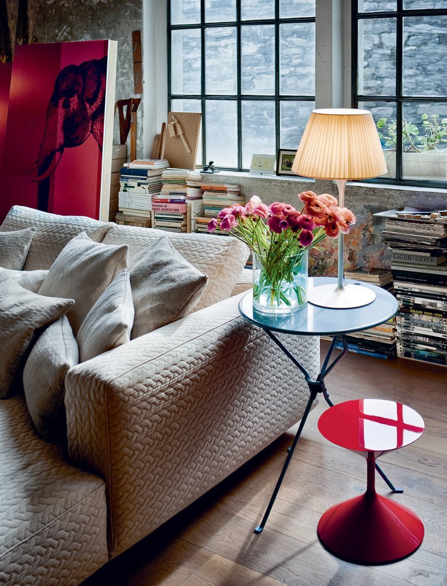 Tavolino pieghevole Cumano aperto con struttura in acciaio verniciato